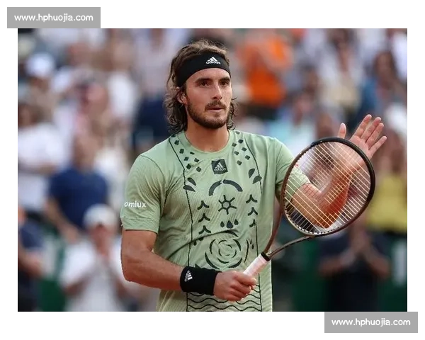 西西帕斯携手伊万尼塞维奇哈雷首秀 首轮三盘险胜达尔德里